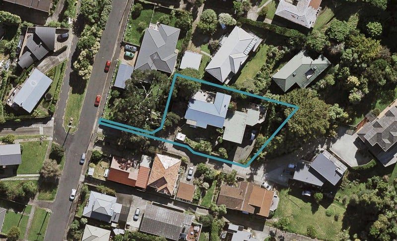 2/26 Howard Road, Northcote, Auckland - Carousel 1
