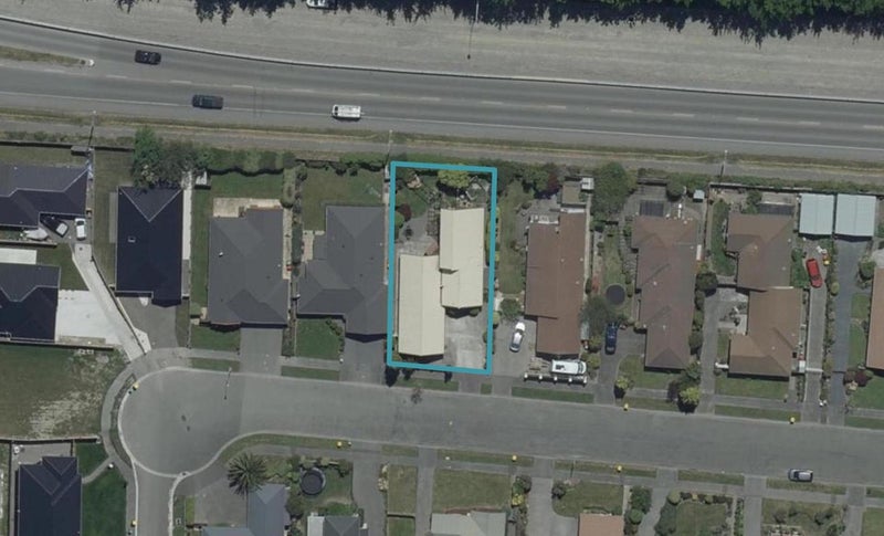 74 Sarabande Avenue, Redwood, Christchurch - Carousel 1