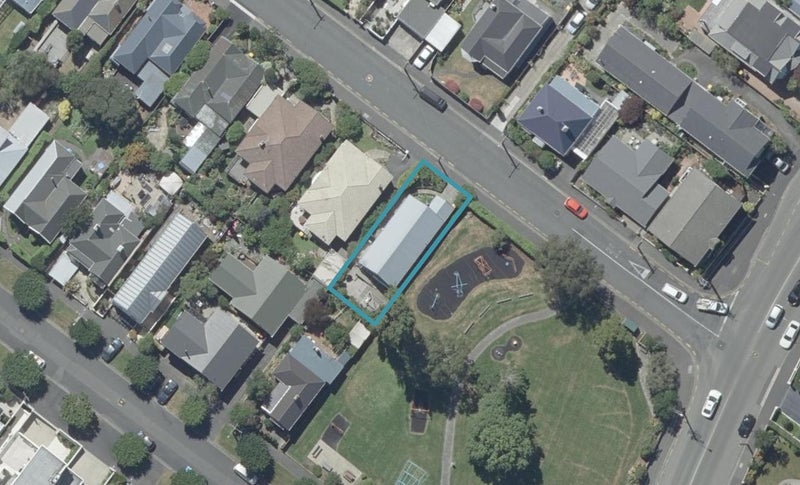 7 Lynn Street, Maori Hill, Dunedin - Carousel 1