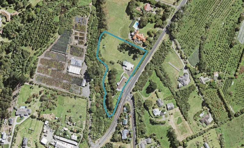607 West Coast Road, Oratia, Auckland - Carousel 1