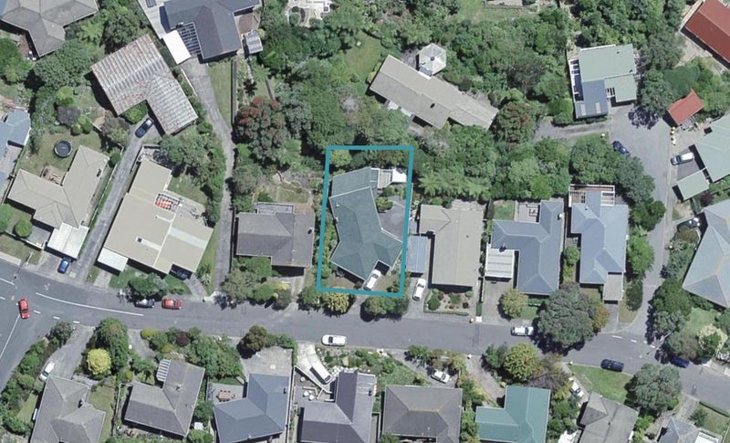 45 Collier Avenue, Karori, Wellington - Carousel 1