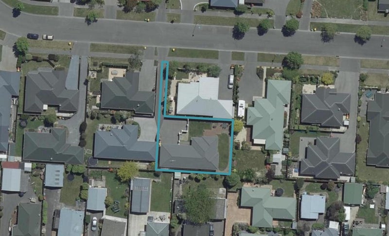 51 Coolspring Way, Redwood, Christchurch - Carousel 1