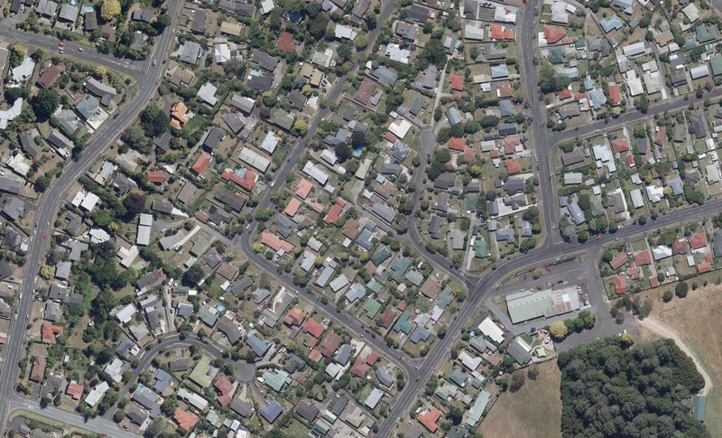 13 Panair Crescent, Hillcrest, Hamilton - Carousel 1