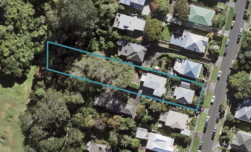 2/57 Rawene Road, Birkenhead, Auckland - Carousel 1