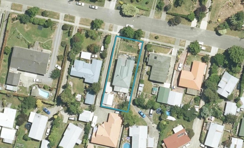 17 Lucas Street, Riversdale, Blenheim - Carousel 1