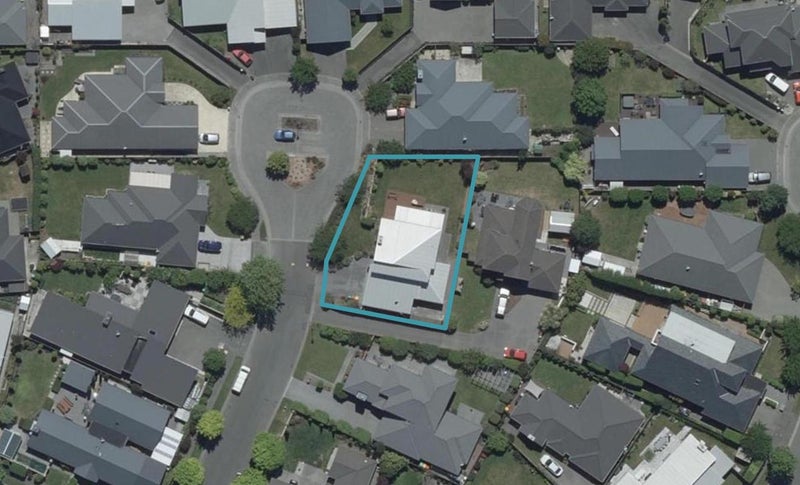 8 Wildhawk Place, Shirley, Christchurch - Carousel 1