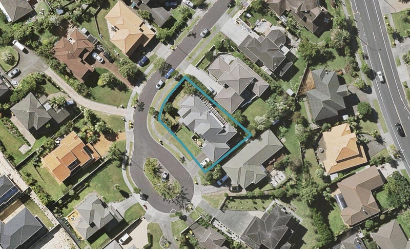 7 Carrowmore, Pinehill, Auckland - Carousel 1