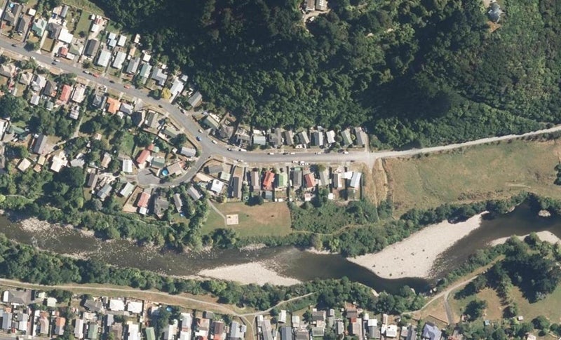 90 Gillespies Road, Birchville, Upper Hutt - Carousel 1