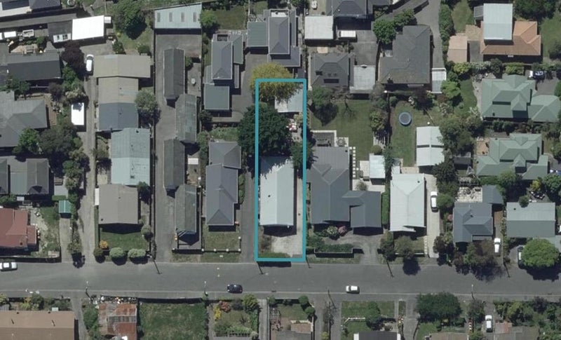 17 Radnor Street, St Albans, Christchurch - Carousel 1