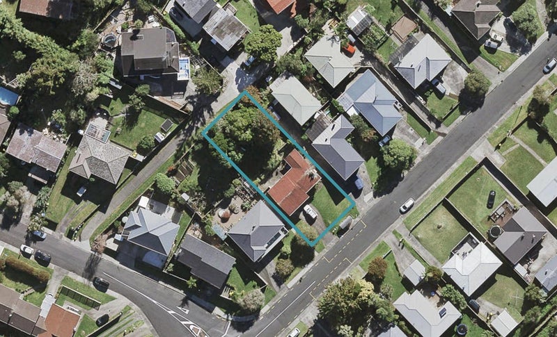 47 Lingfield Street, Glenfield, Auckland - Carousel 1