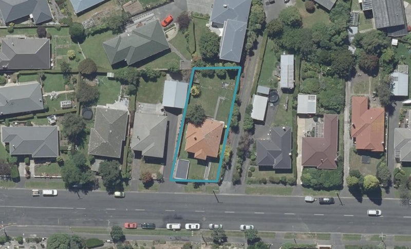 211 Balmacewen Road, Wakari, Dunedin - Carousel 1