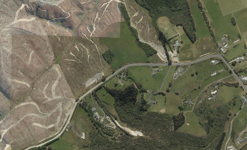117 Big Stone Road, Brighton, Dunedin - Carousel 1