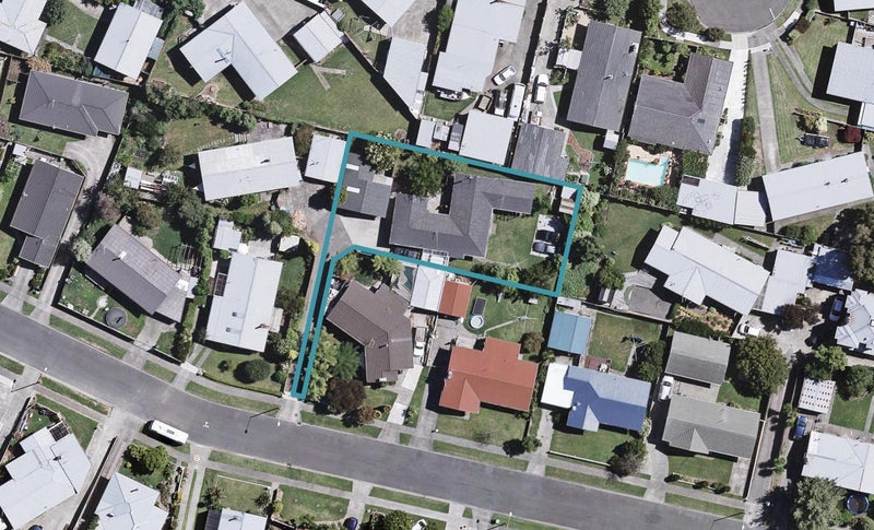 13 Frickleton Street, Taradale, Napier - Carousel 1