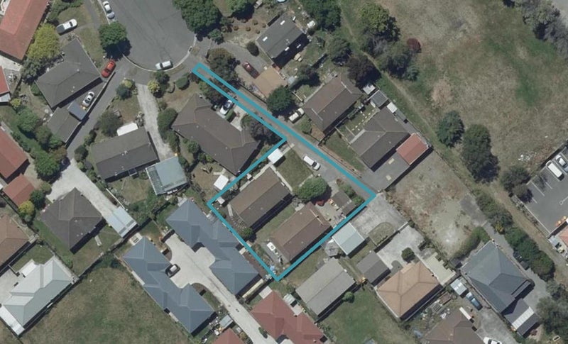 2/22 McHaffies Place, Wainoni, Christchurch - Carousel 1