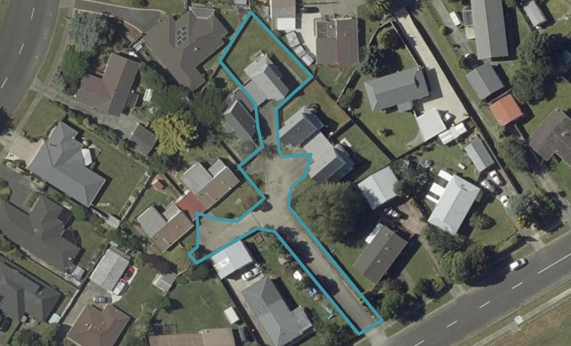 54 Clarke Avenue, Highbury, Palmerston North - Carousel 1