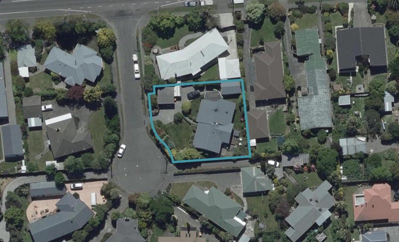 2 Farndale Place, Avonhead, Christchurch - Carousel 1