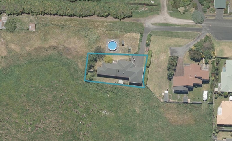 137 Fitzherbert Avenue, Tawhero, Whanganui - Carousel 1