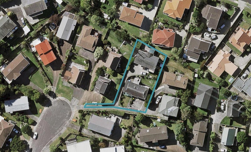 2/11 Remus Place, Tōtara Vale, Auckland - Carousel 1