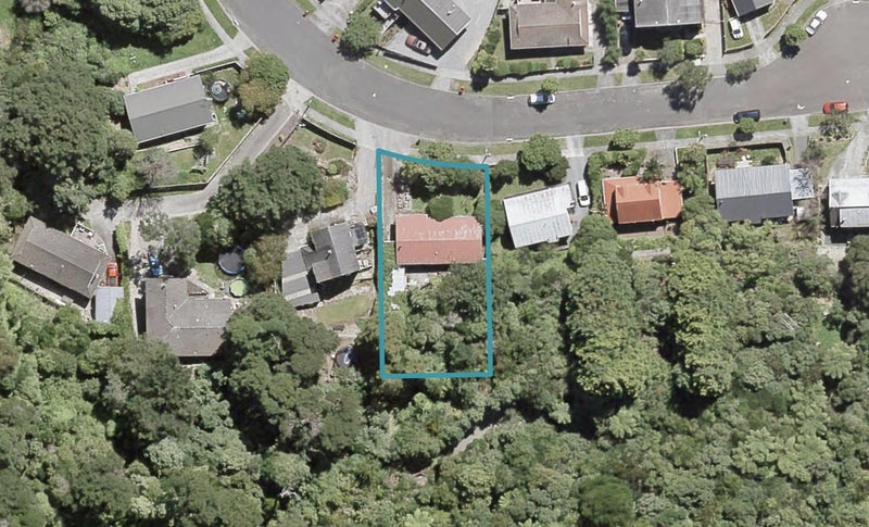 26 Amber Grove, Birchville, Upper Hutt - Carousel 1