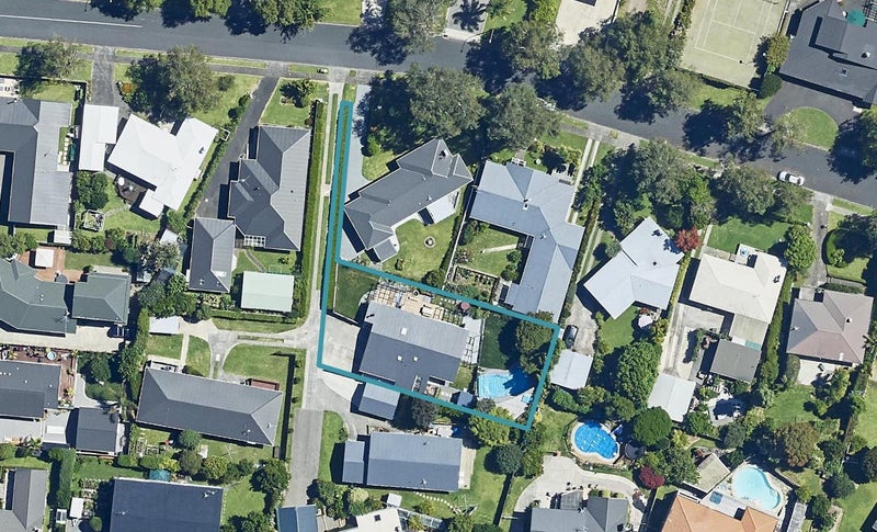 16 Pah Street, Matua, Tauranga - Carousel 1