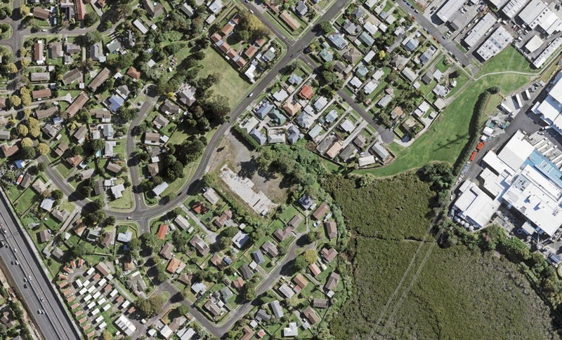 89D Kindergarten Drive, Conifer Grove, Takanini - Carousel 1