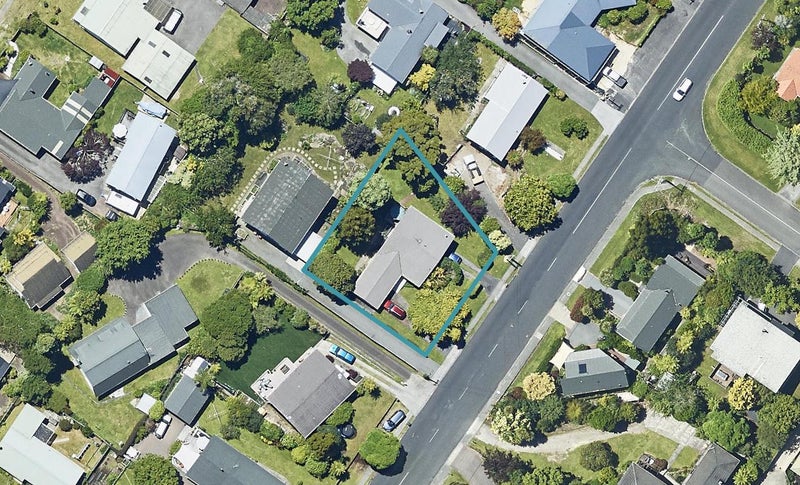 14 Lynmore Avenue, Lynmore, Rotorua - Carousel 1