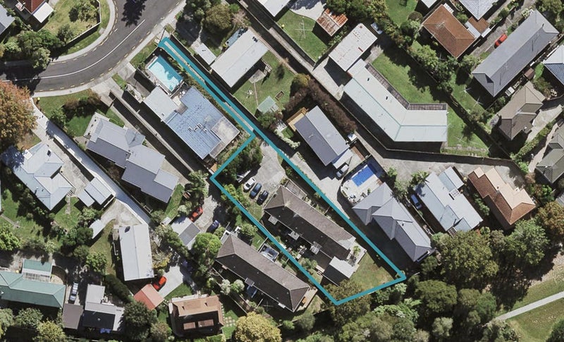 2/69 Sylvia Road, Hillcrest, Auckland - Carousel 1