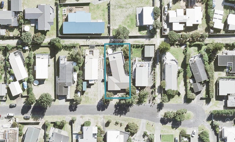 31 Dungarvon Place, Warkworth - Carousel 1