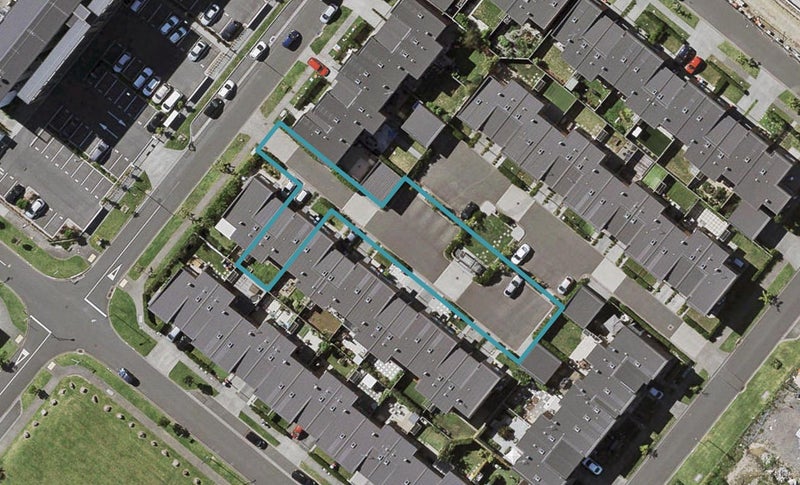 5 Scoria Crescent, Stonefields, Auckland - Carousel 1