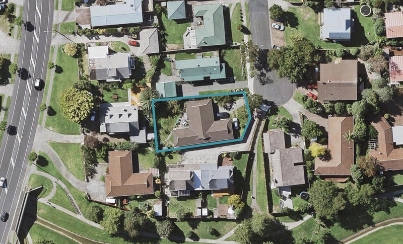 29 Parramatta Place, Botany Downs, Auckland - Carousel 1