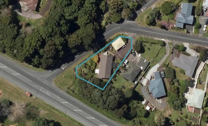 2 Tanekaha Drive, Parahaki, Whangarei - Carousel 1