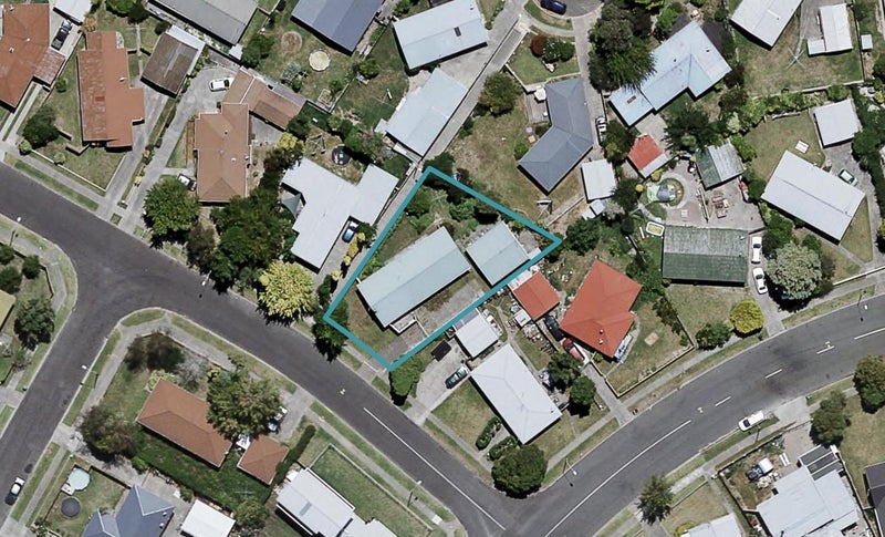 4 Guildford Street, Tamatea, Napier - Carousel 1