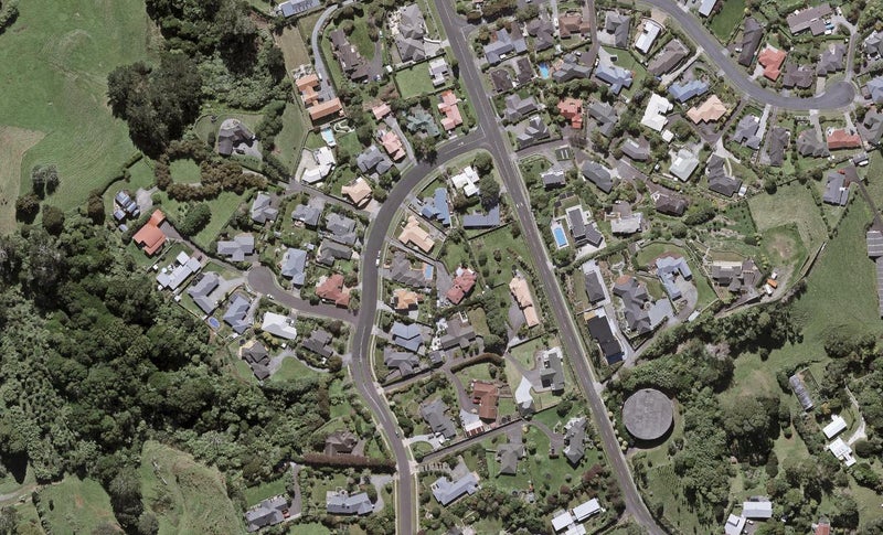 9A Shelter Grove, Frankleigh Park, New Plymouth - Carousel 1