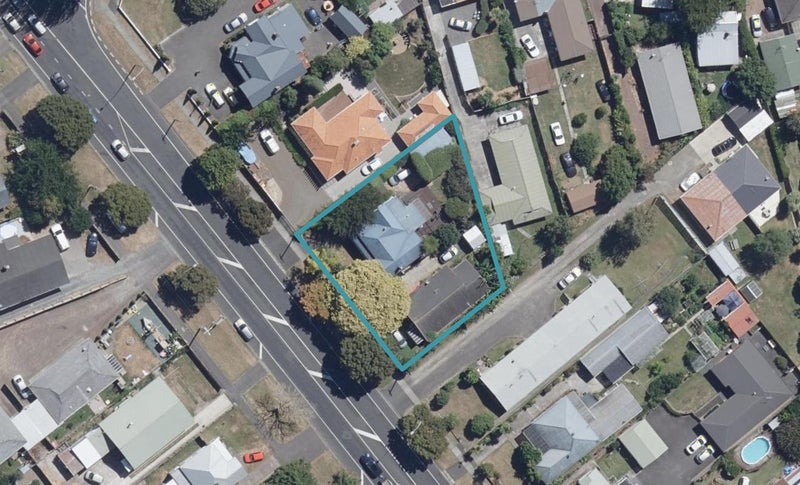 148 Galloway Street, Hamilton East, Hamilton - Carousel 1
