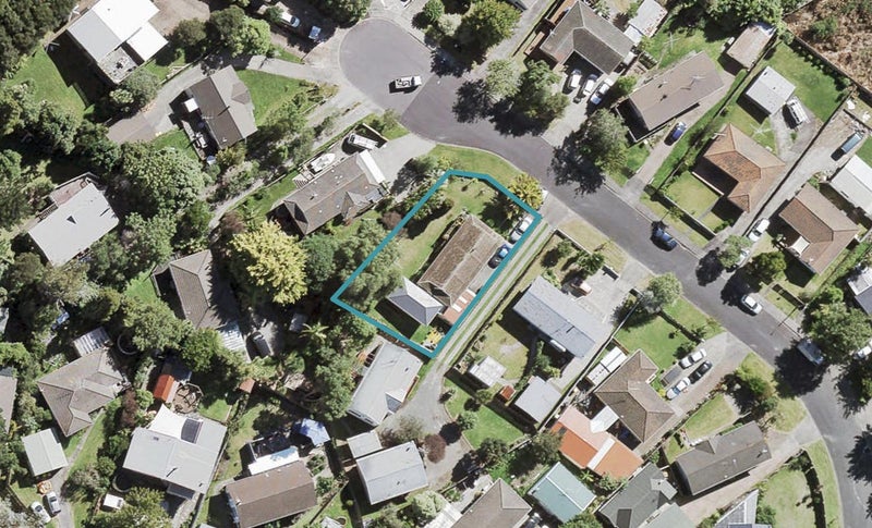 16 Coey Place, Glen Eden, Auckland - Carousel 1