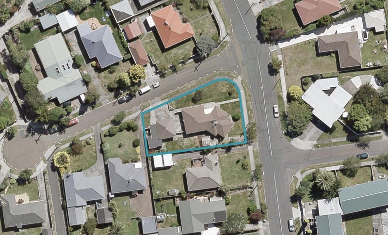 9 Keys Street, Elderslea, Upper Hutt - Carousel 1