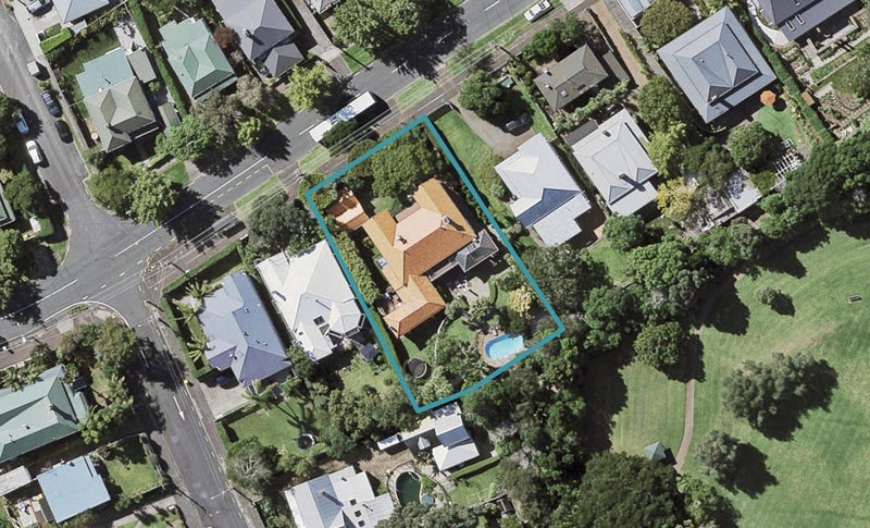 28 Albert Road, Devonport, Auckland - Carousel 1