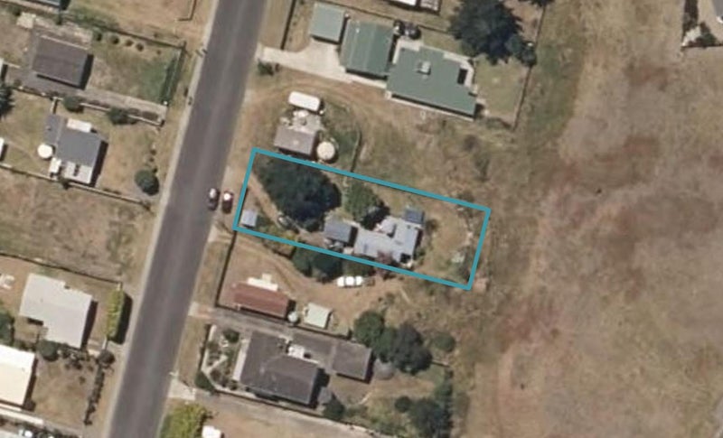 80 Kahukura Avenue, Waitārere Beach, Levin - Carousel 1