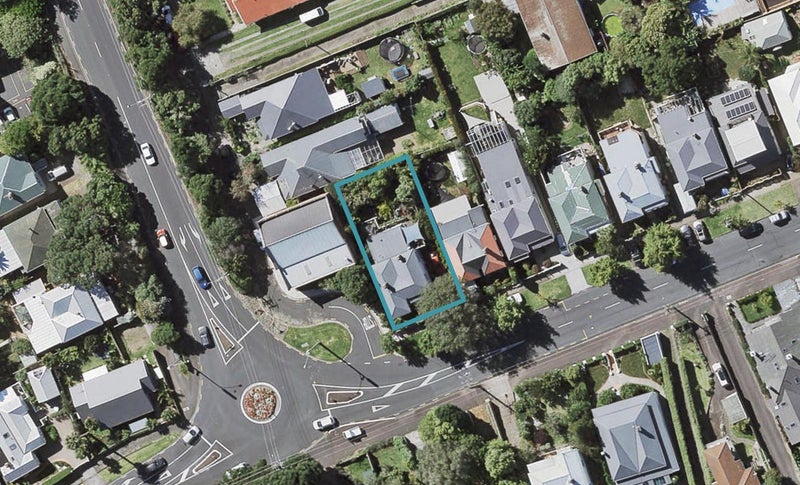 23 Albert Road, Devonport, Auckland - Carousel 1