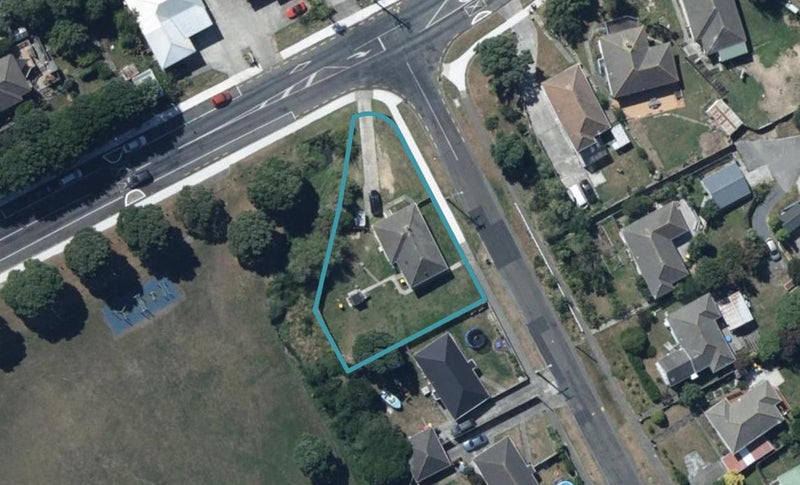 20 Dimock Street, Tītahi Bay, Porirua - Carousel 1