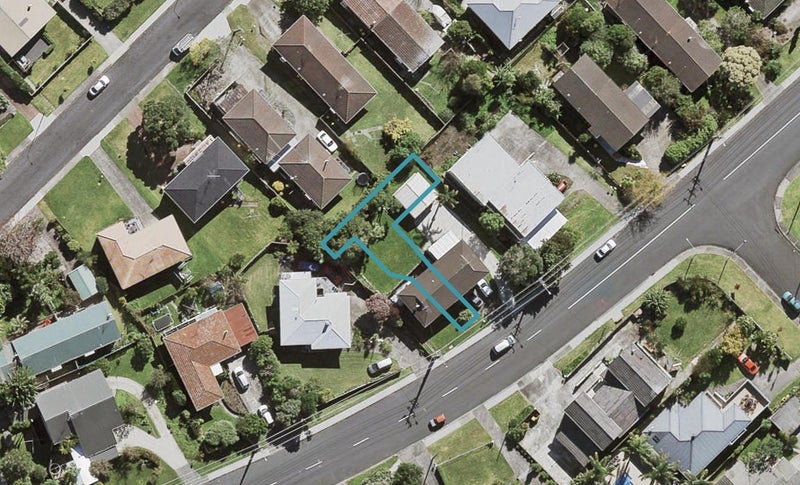 176B Coronation Road, Hillcrest, Auckland - Carousel 1
