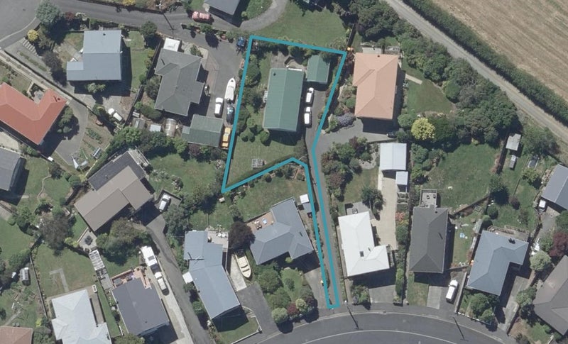 77 Gilkison Street, Halfway Bush, Dunedin - Carousel 1