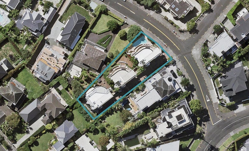 2/6 Paritai Drive, Orakei, Auckland - Carousel 1