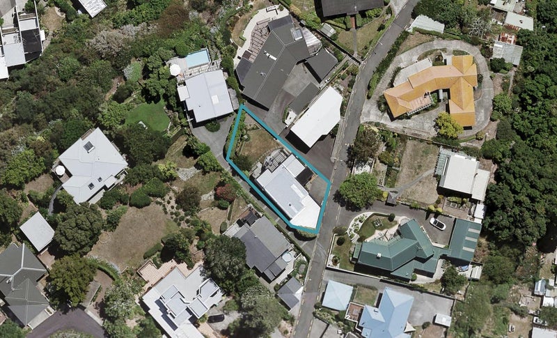 8 Milton Terrace, Hospital Hill, Napier - Carousel 1