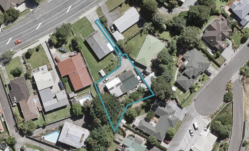 2/1168 Fergusson drive, Clouston Park, Upper Hutt - Carousel 1