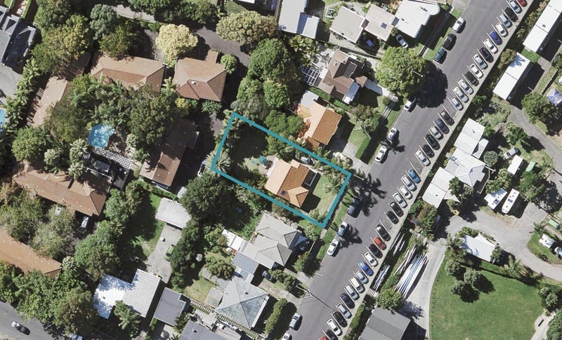 3 Alison Avenue, Takapuna, Auckland - Carousel 1