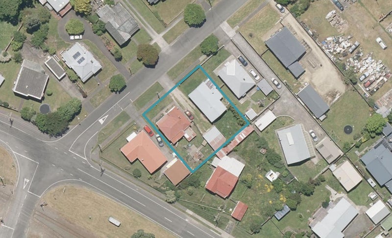 4 Wilkie Street, Whanganui East, Whanganui - Carousel 1