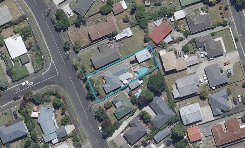 67 Mansel Avenue, Hillcrest, Hamilton - Carousel 1