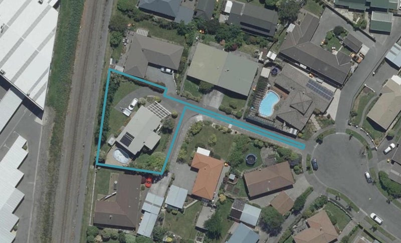 7 Prudhoe Lane, Northcote, Christchurch - Carousel 1