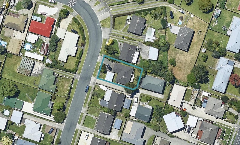 63A Henderson Crescent, Parkvale, Tauranga - Carousel 1